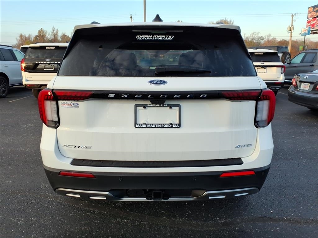 Ford Explorer  2025