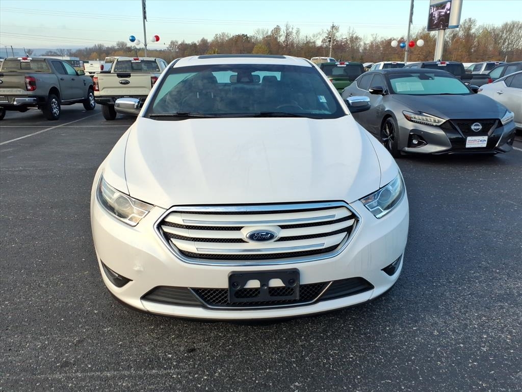 Used 2017 Ford Taurus Limited with VIN 1FAHP2J89HG124551 for sale in Batesville, AR
