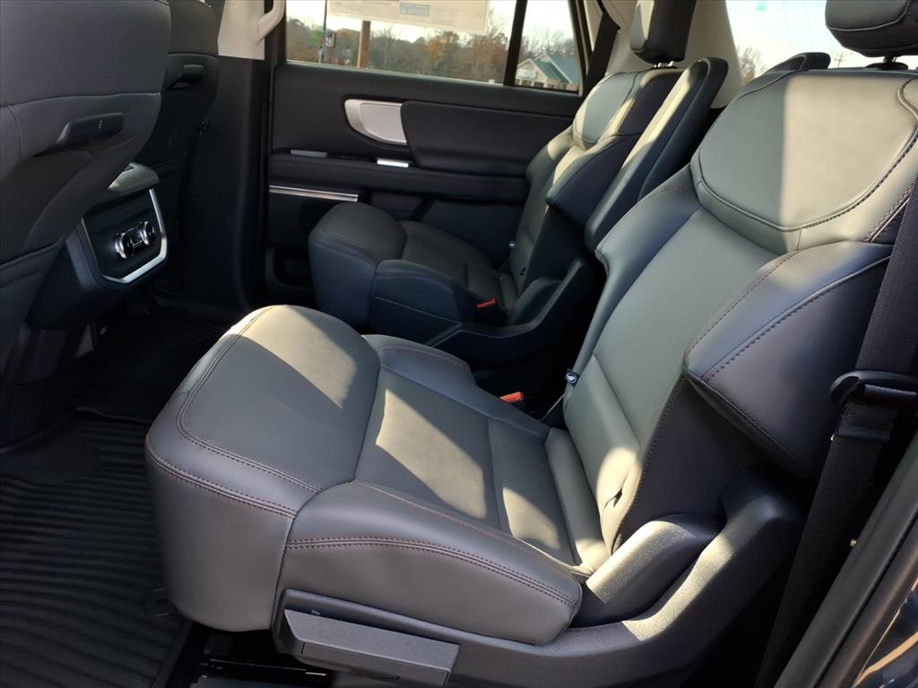 Ford Expedition Max  2025