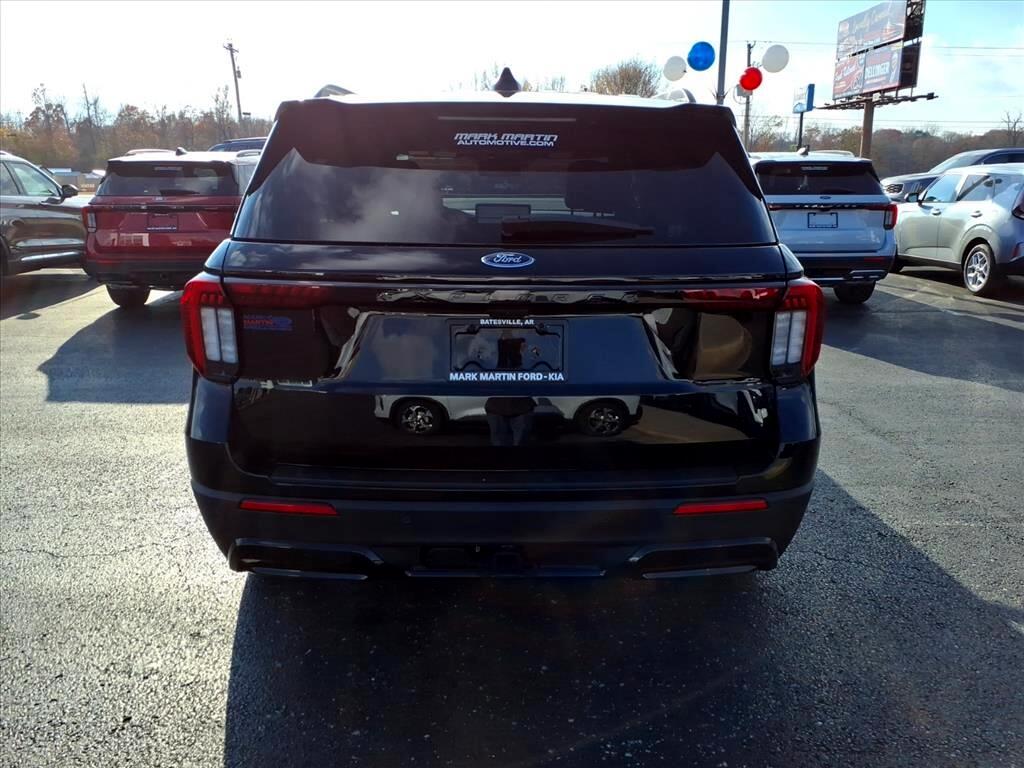 Ford Explorer  2026