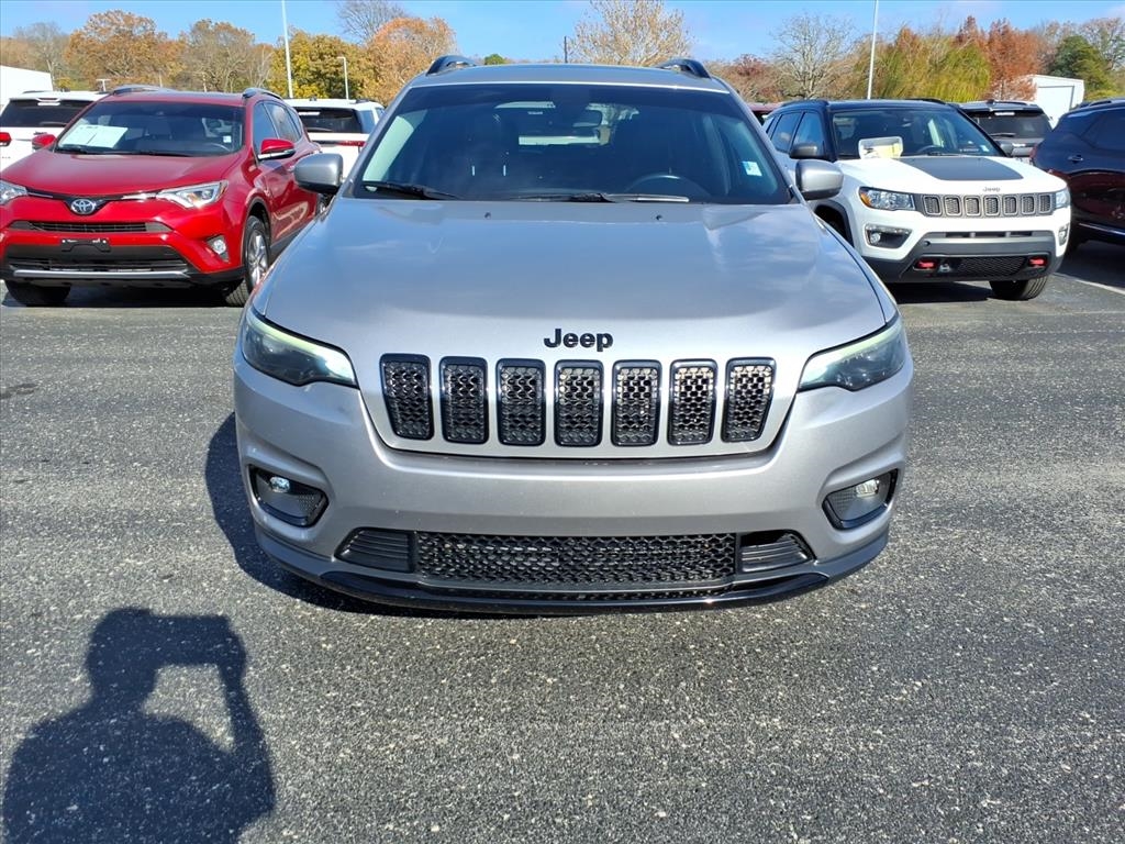 Used 2019 Jeep Cherokee Altitude with VIN 1C4PJMLX9KD301938 for sale in Batesville, AR