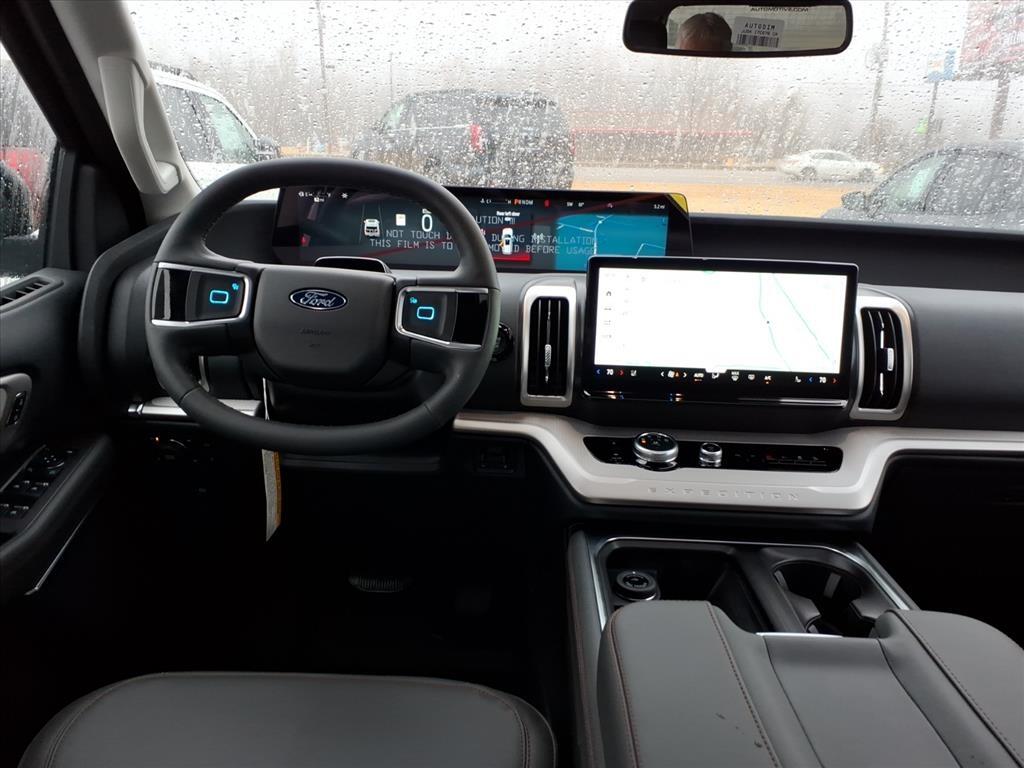 Ford Expedition  2025