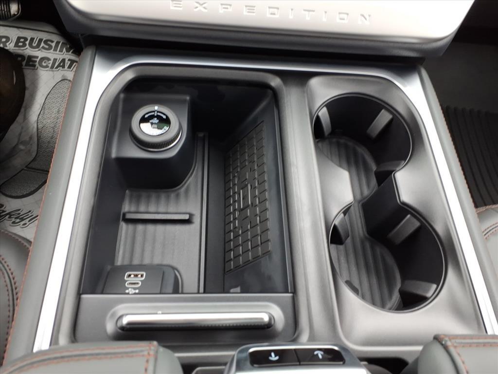 Ford Expedition  2025