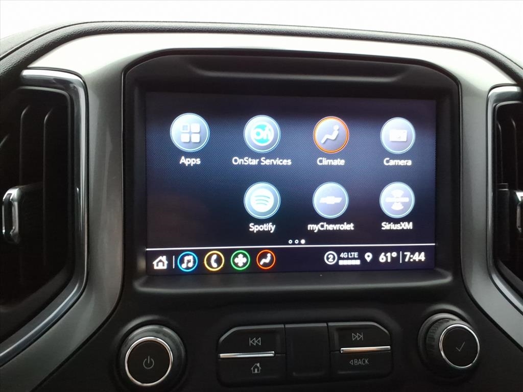 Chevrolet Silverado 1500  2021