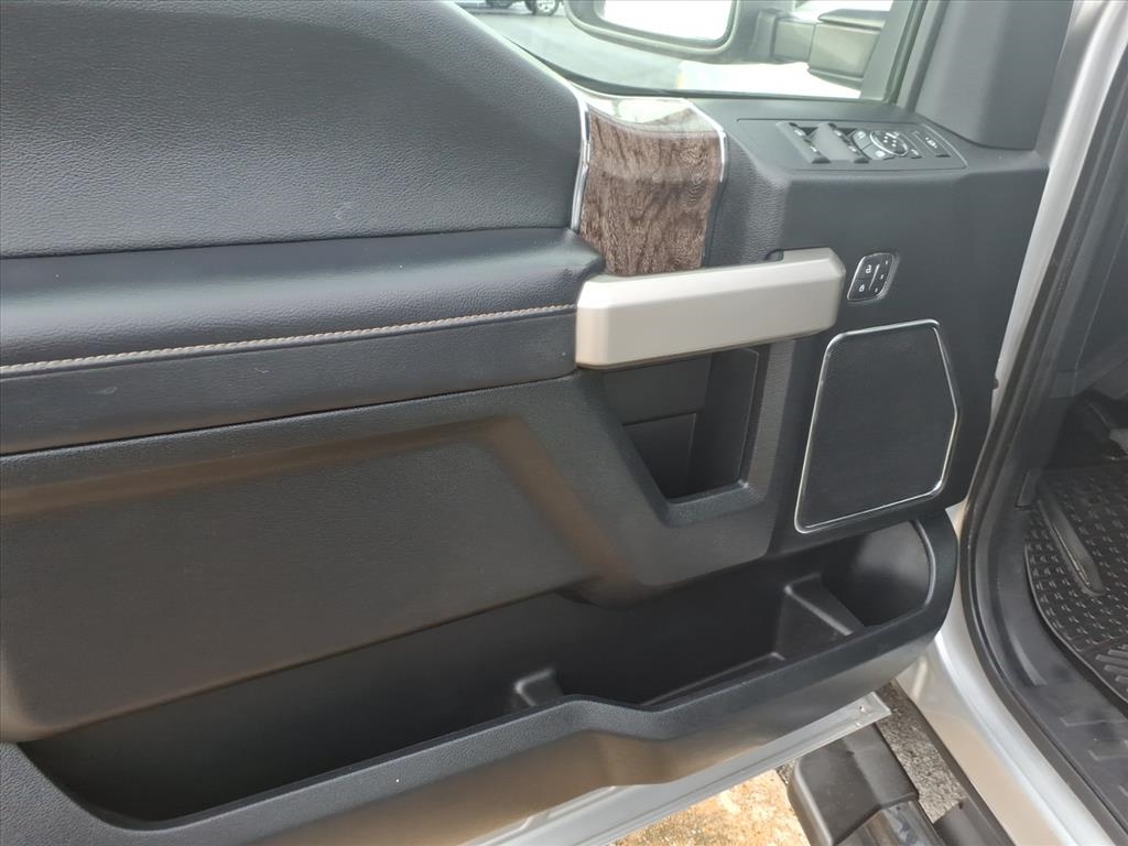 Ford Super Duty F-250 SRW  2017