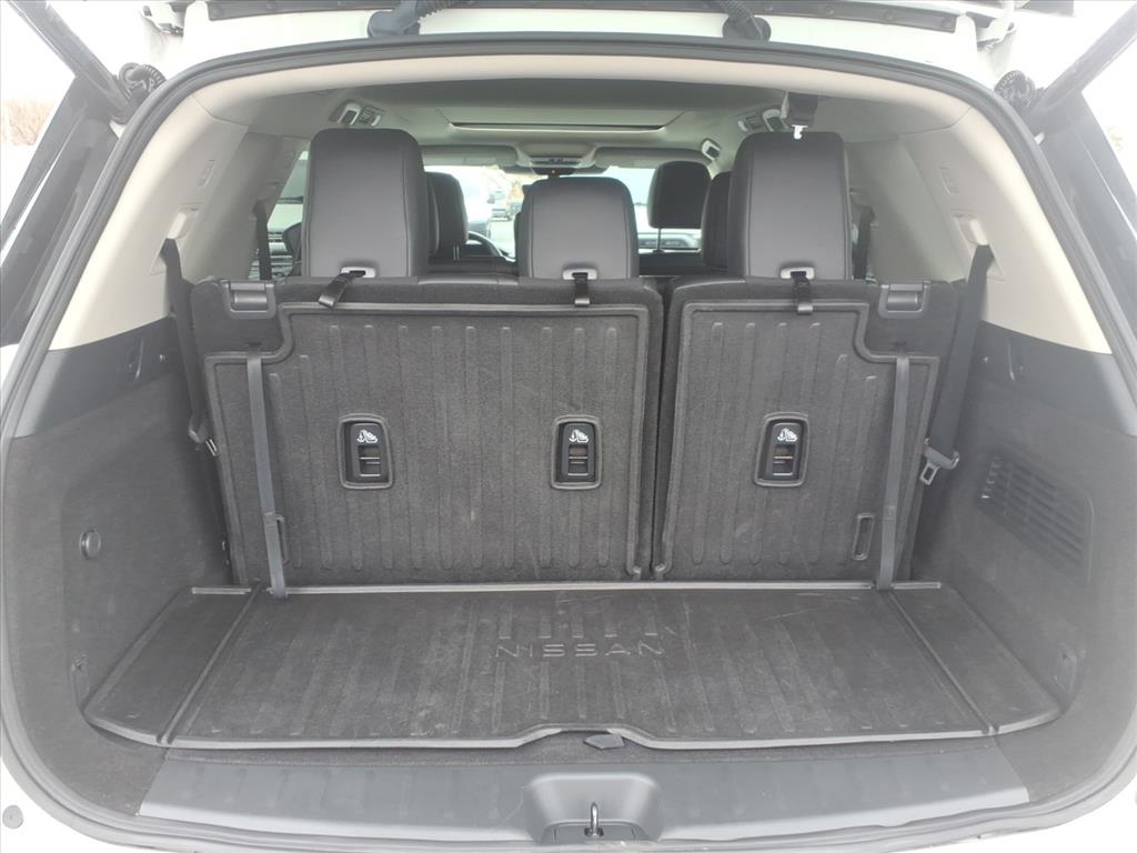 Nissan Pathfinder  2024