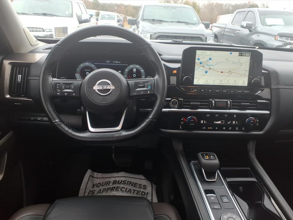 Nissan Pathfinder  2024