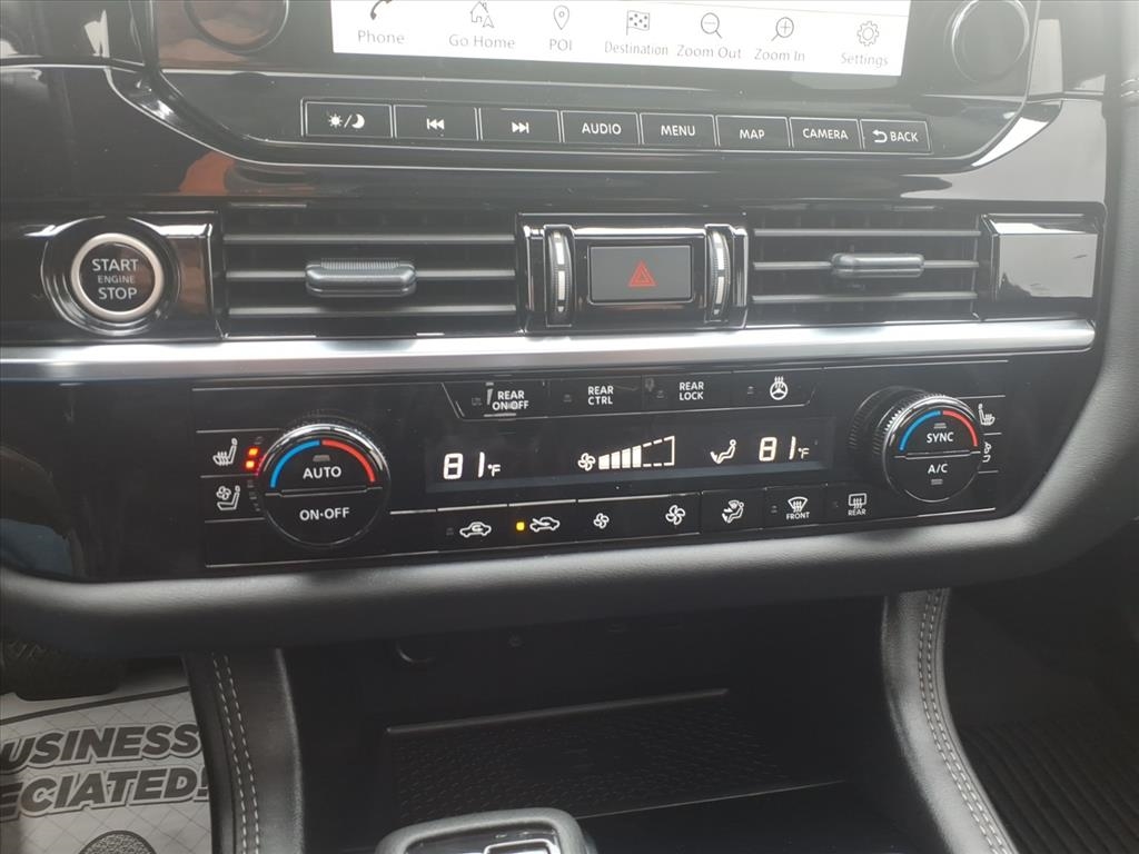 Nissan Pathfinder  2024