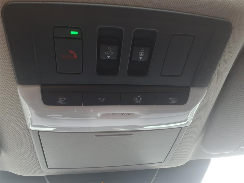 Nissan Pathfinder  2024