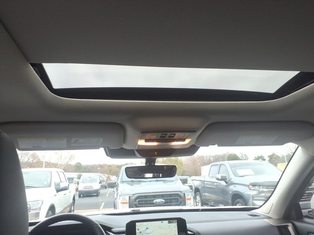 Nissan Pathfinder  2024