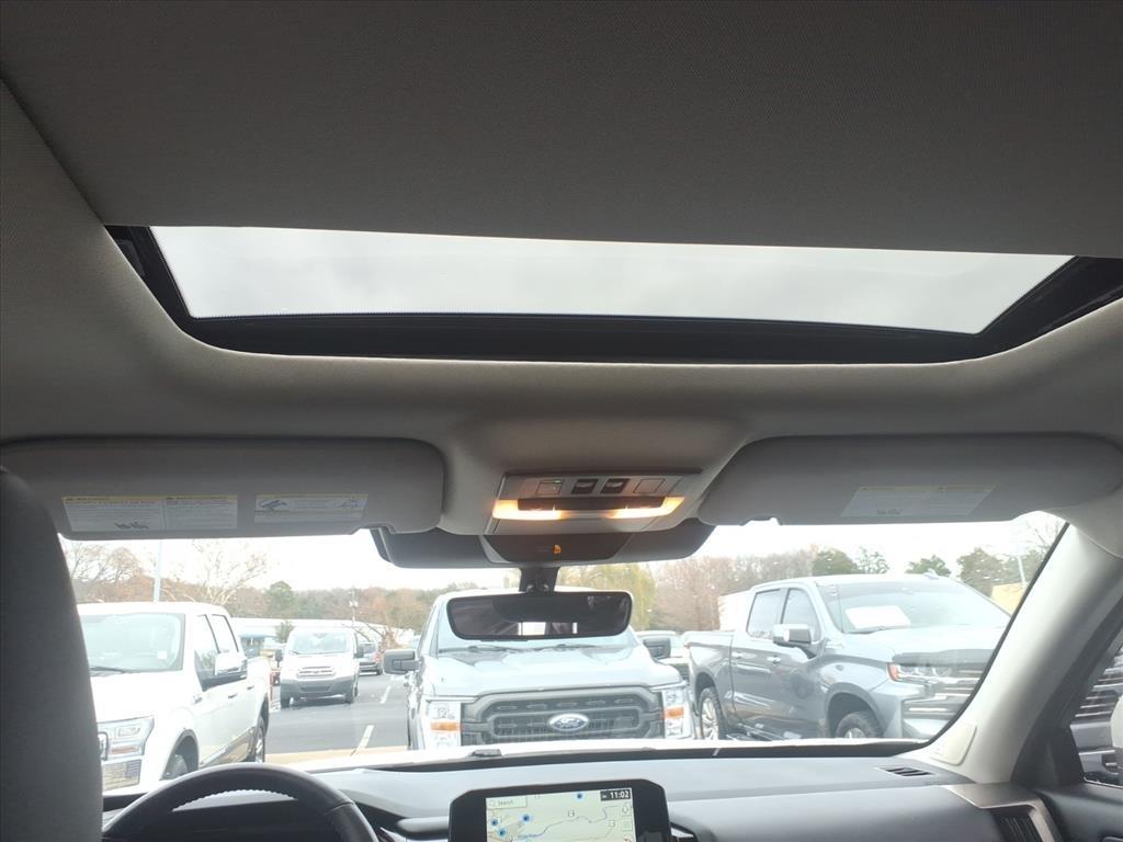 Nissan Pathfinder  2024