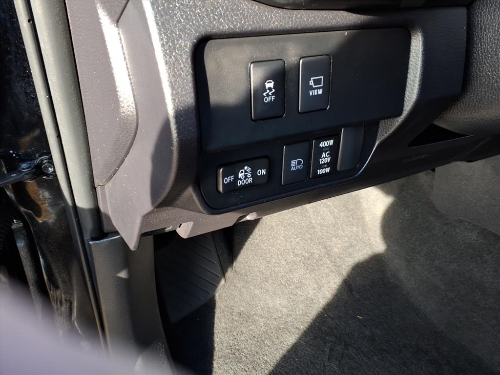 Toyota Tacoma 4WD  2023