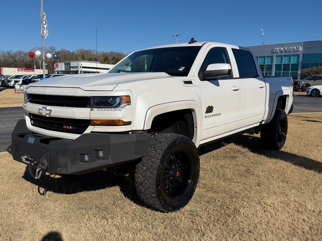 Chevrolet Silverado 1500  2018