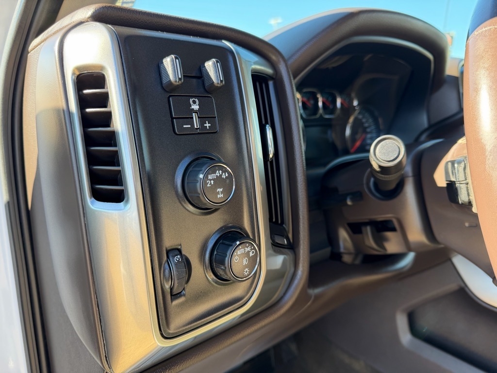 Chevrolet Silverado 1500  2018