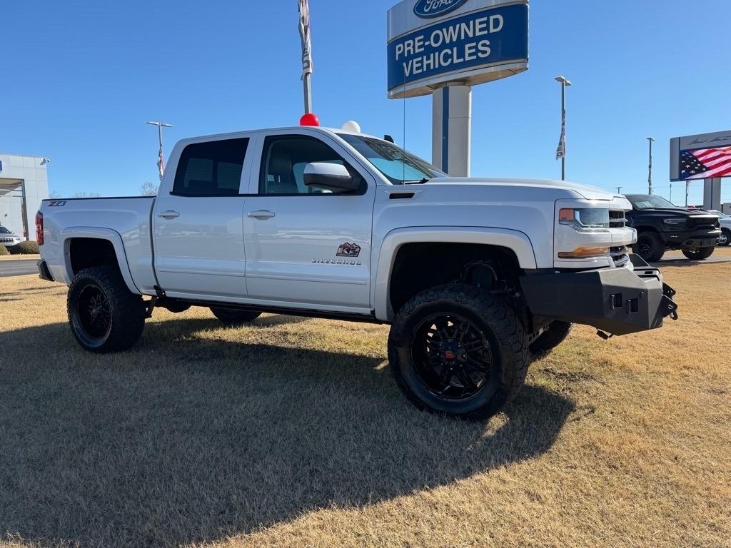 Chevrolet Silverado 1500  2018