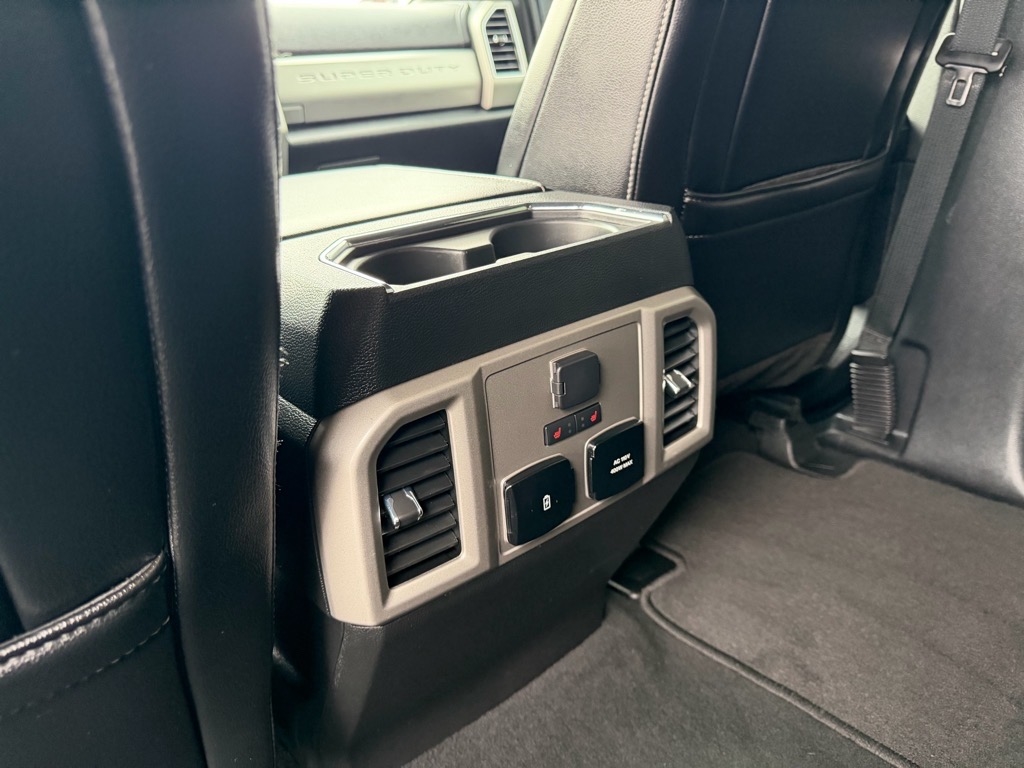 Ford Super Duty F-250 SRW  2021