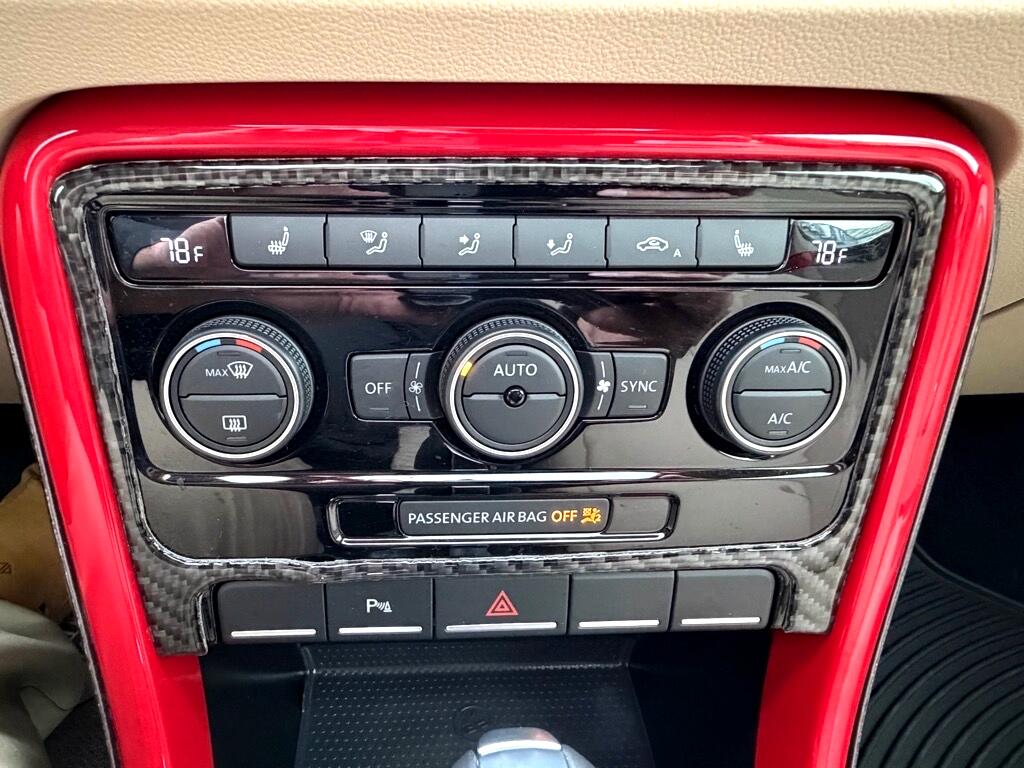 Volkswagen Beetle  2018