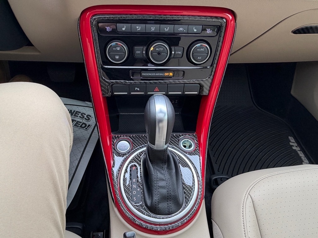 Volkswagen Beetle  2018