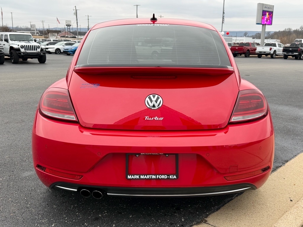 Volkswagen Beetle  2018