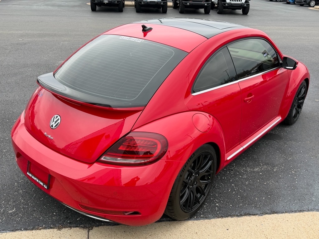 Volkswagen Beetle  2018