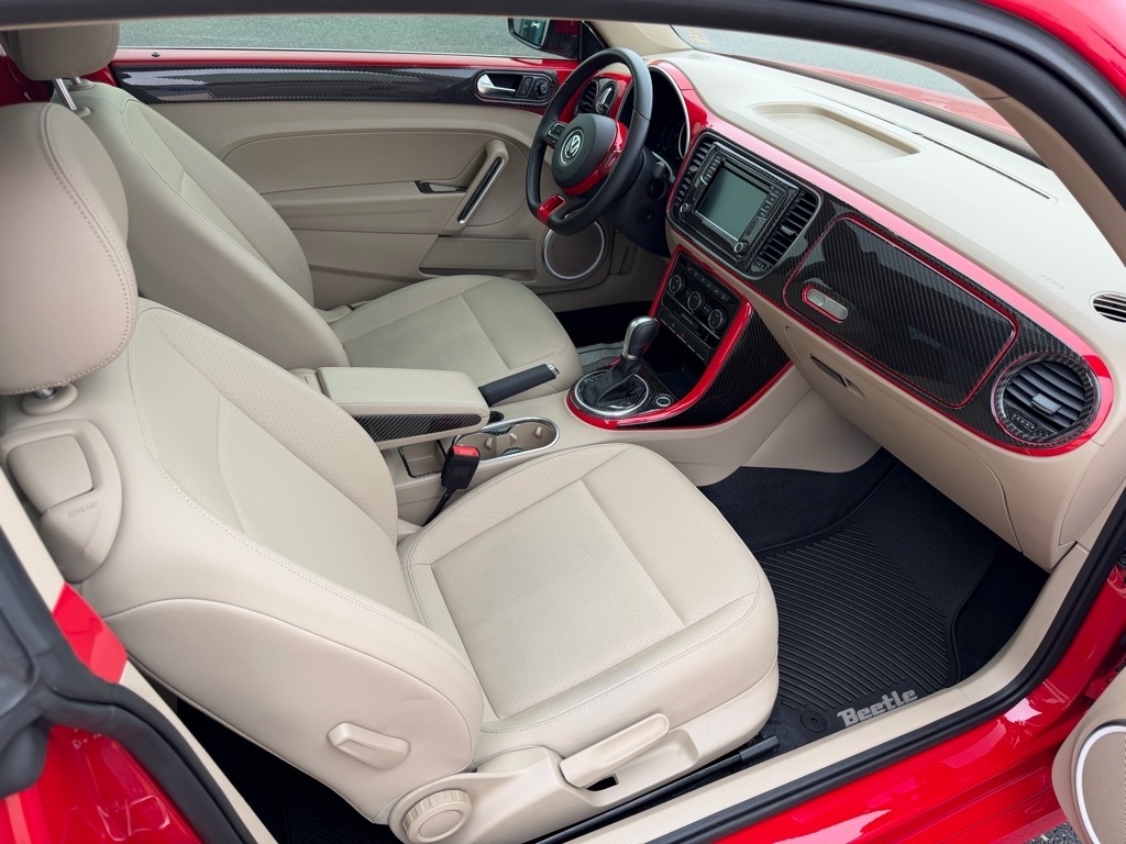 Volkswagen Beetle  2018