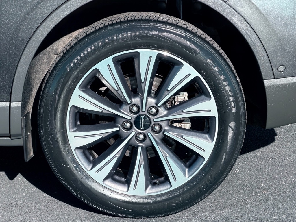 Lincoln Corsair  2020