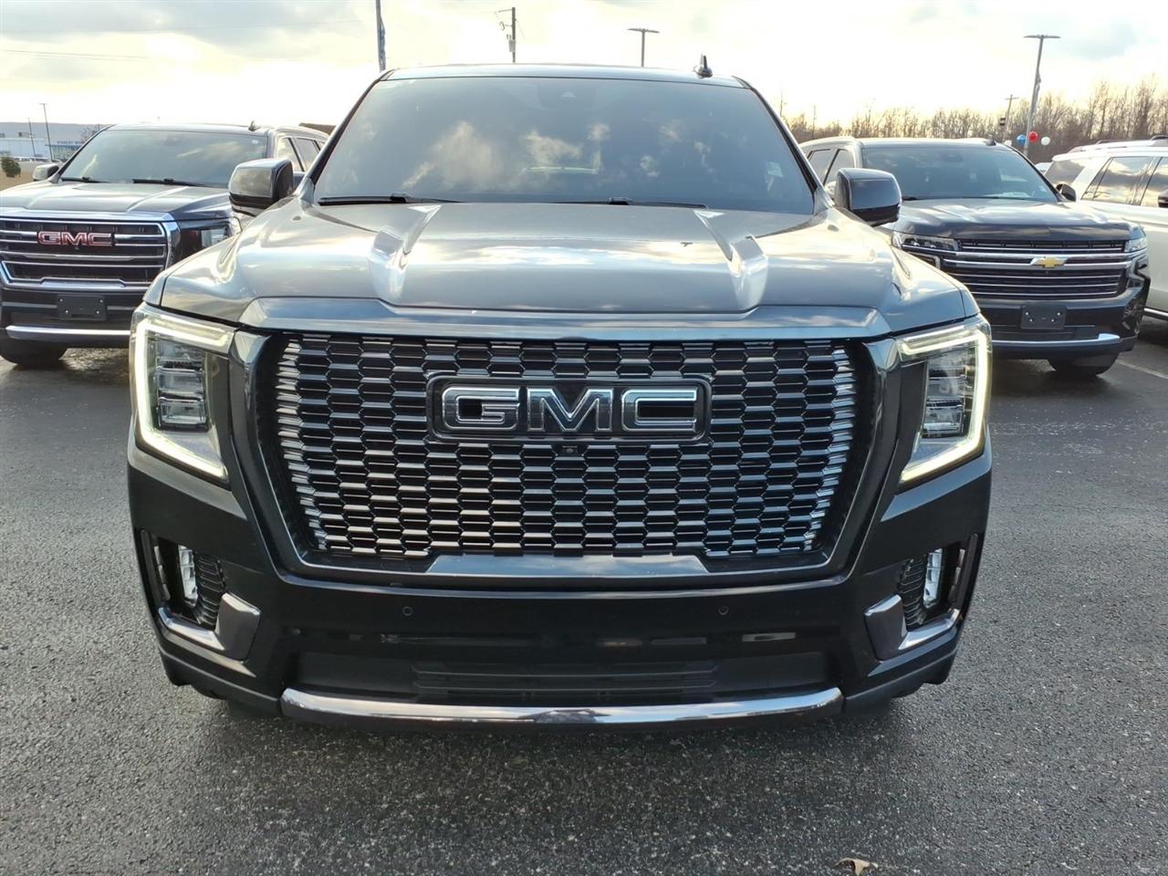 GMC Yukon  2024