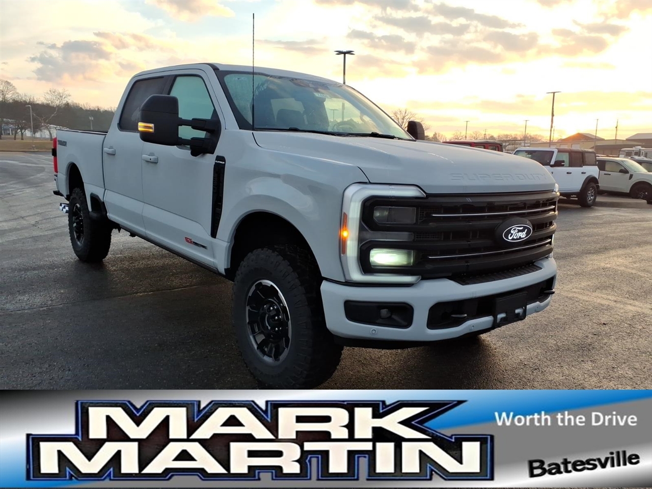 2026 Ford Super Duty F-250 SRW Platinum