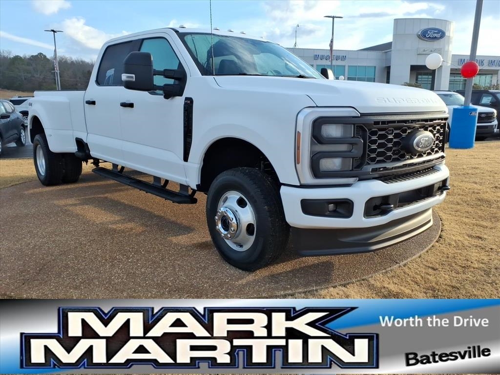Ford Super Duty F-350 DRW  2026