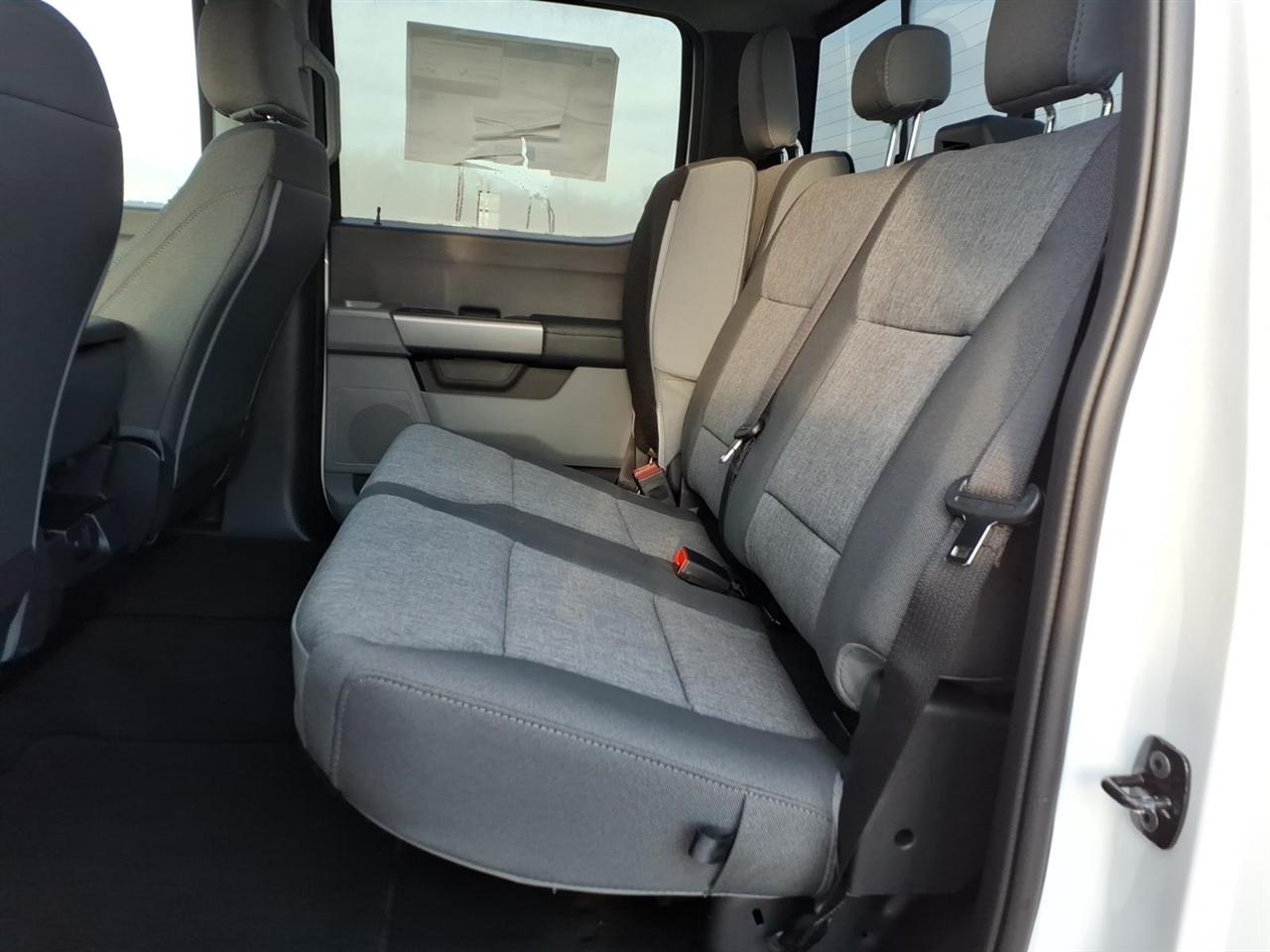 Ford Super Duty F-350 DRW  2026