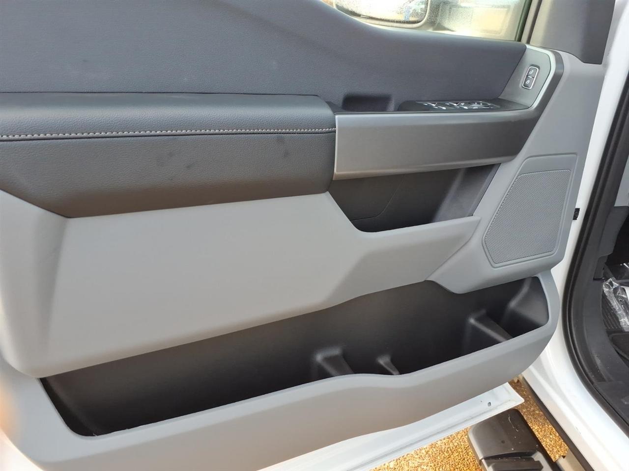 Ford Super Duty F-350 DRW  2026