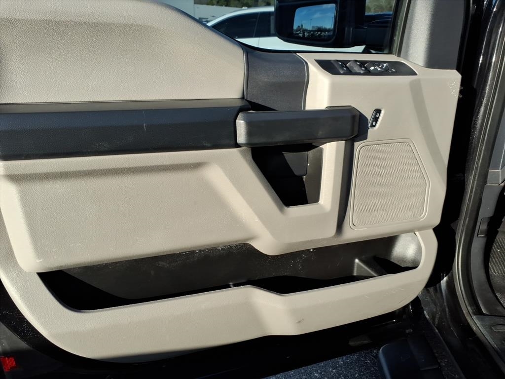 Ford Super Duty F-250 SRW  2022