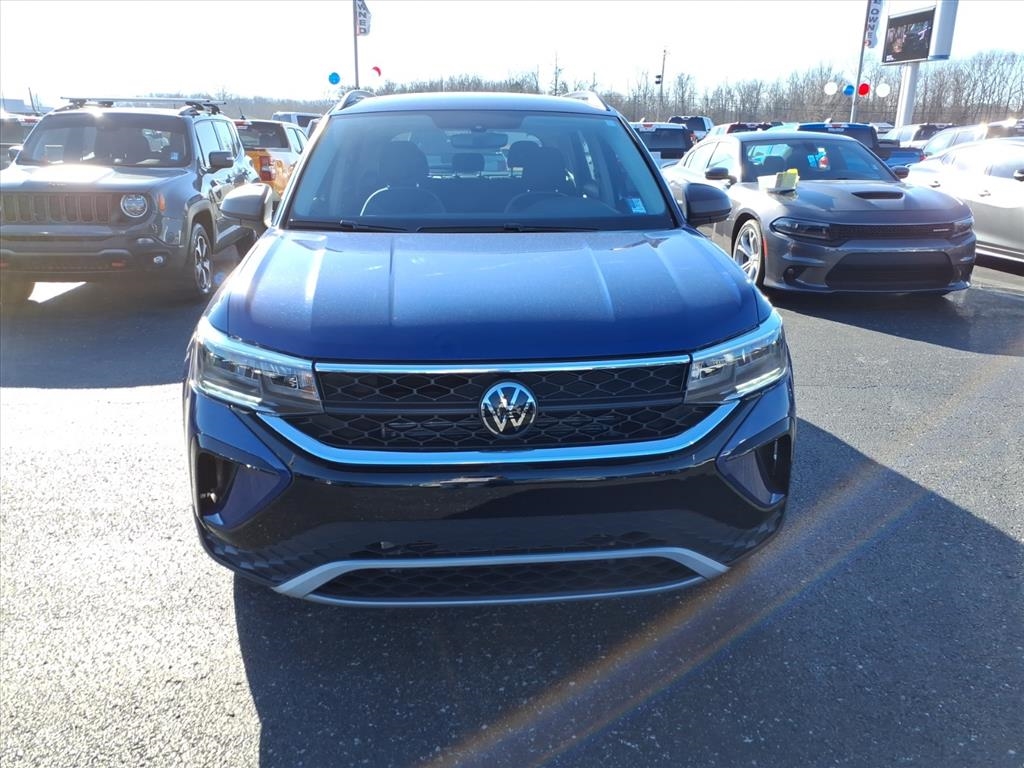 Volkswagen Taos  2023