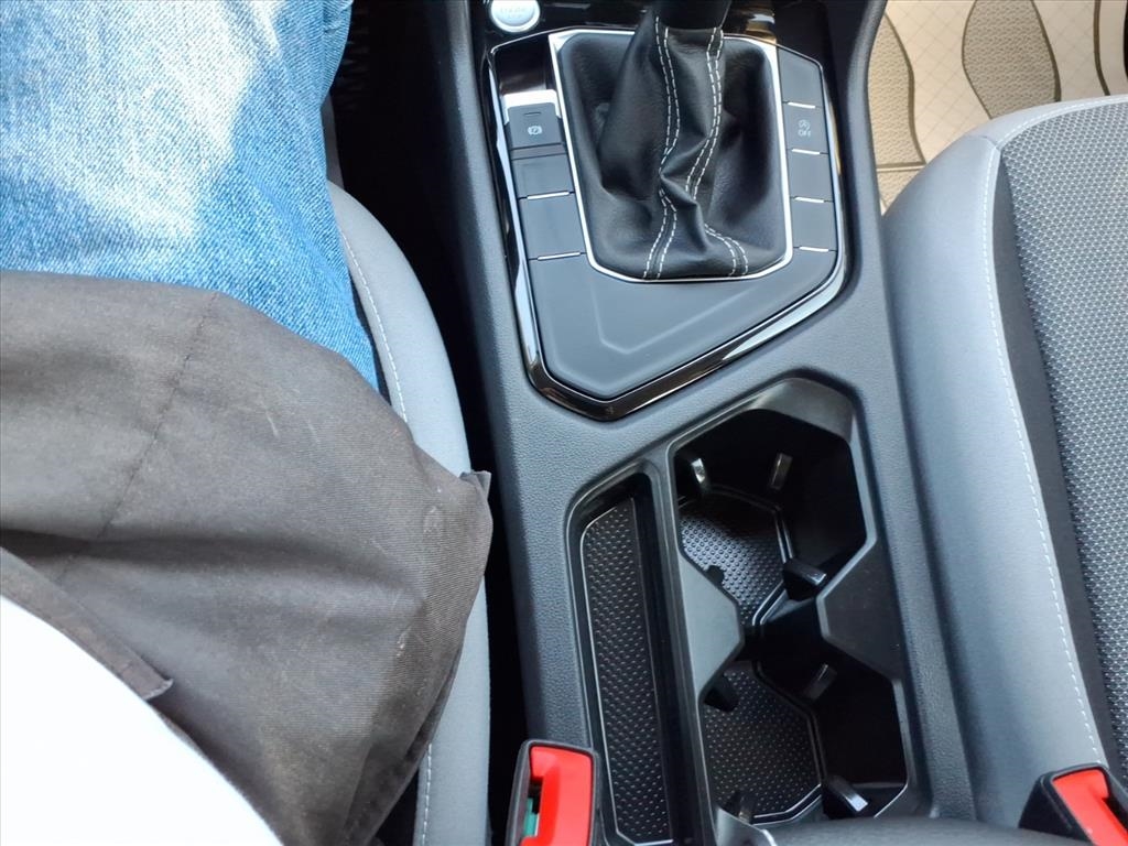 Volkswagen Taos  2023