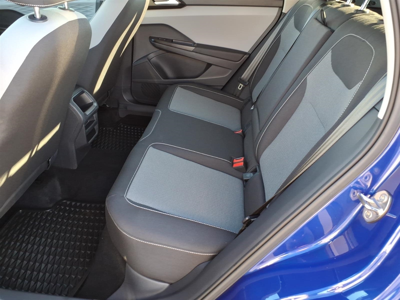 Volkswagen Taos  2023