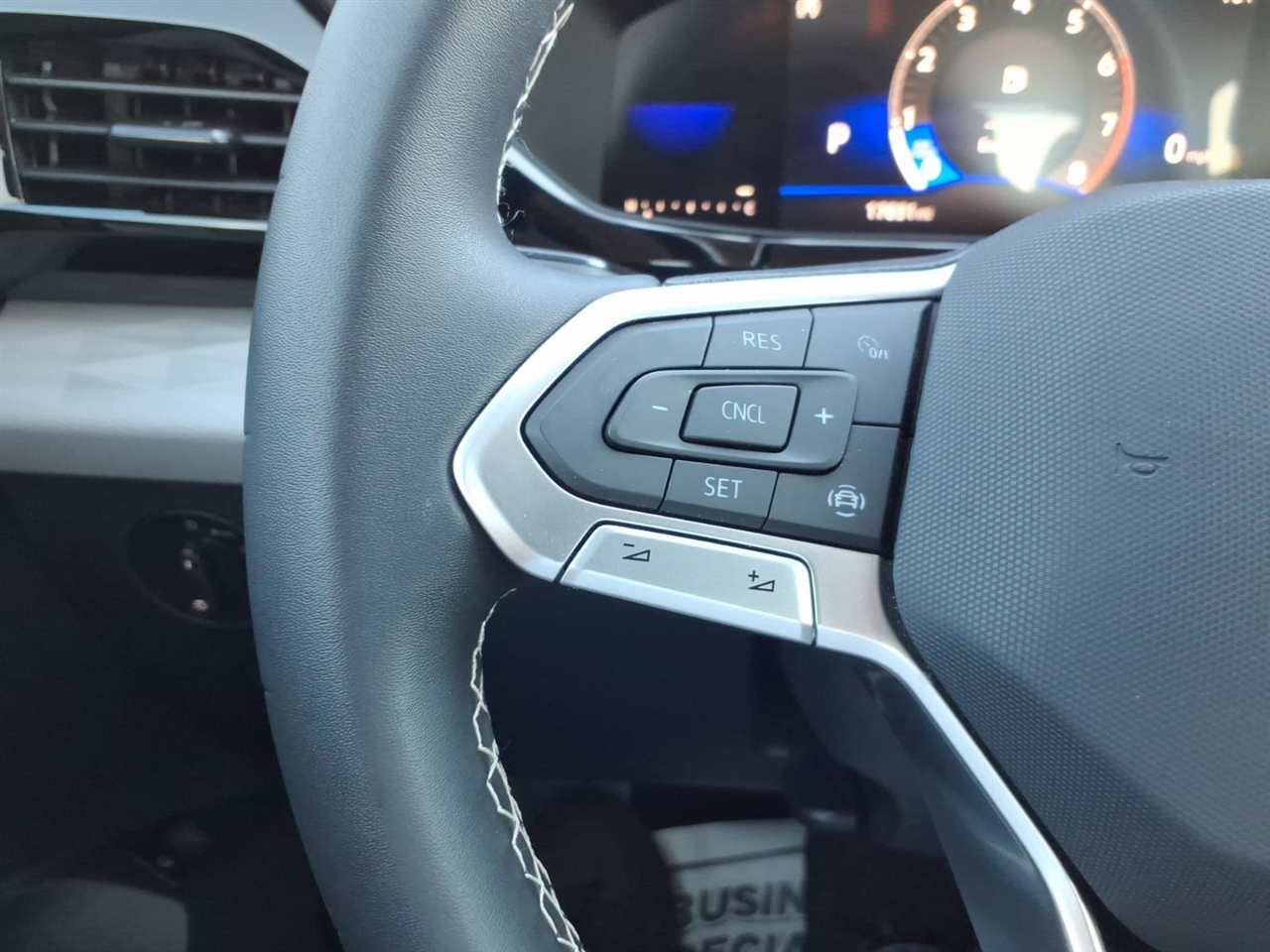 Volkswagen Taos  2023