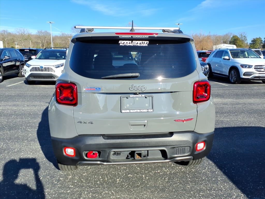 Jeep Renegade  2021