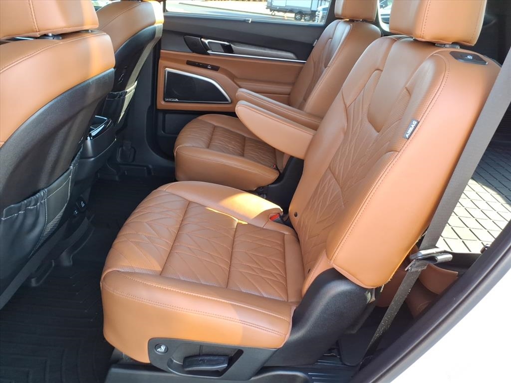 Kia Telluride SX-Prestige X-Pro AWD 2024