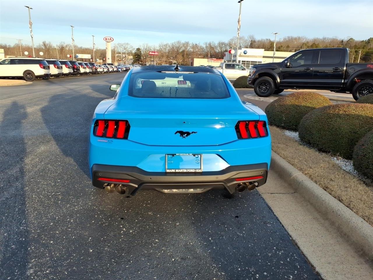Ford Mustang  2026