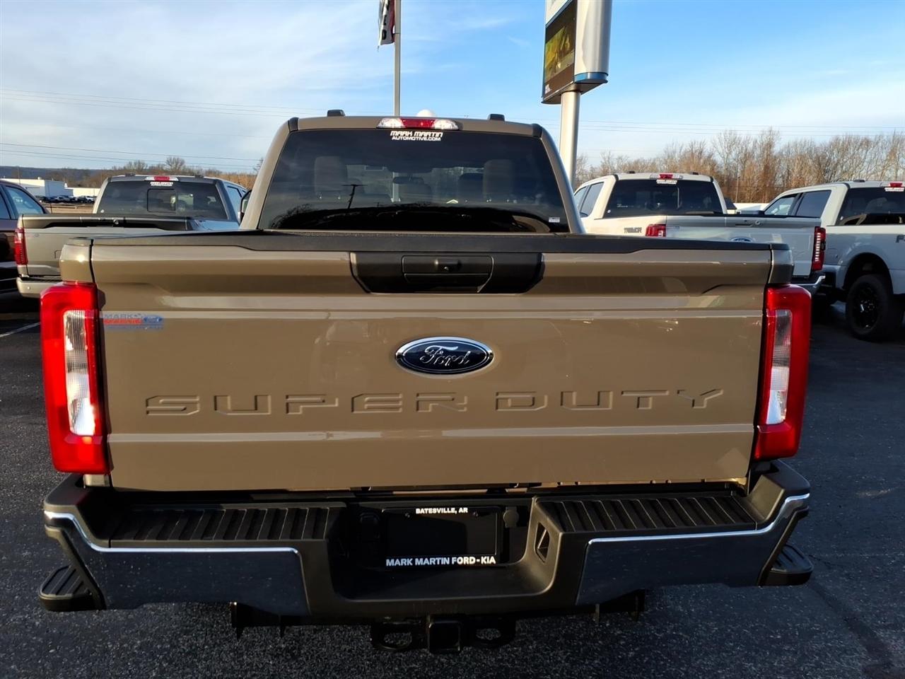 Ford Super Duty F-250 SRW  2026