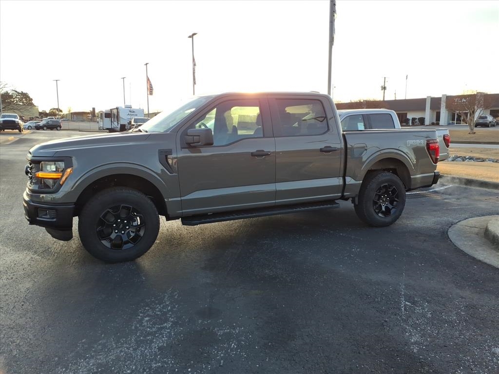 Ford F-150  2025