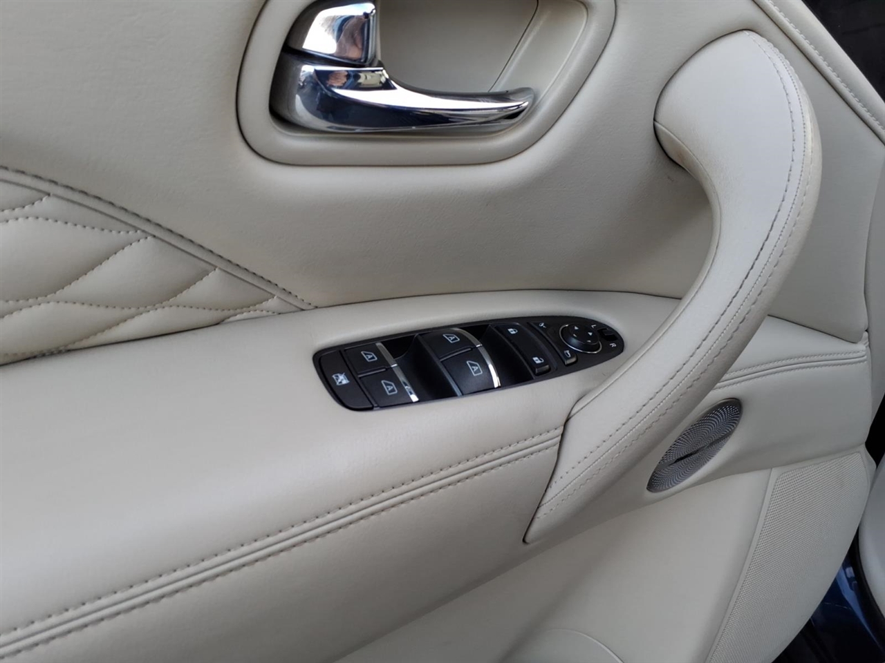 Infiniti QX80 SENSORY AWD 2023