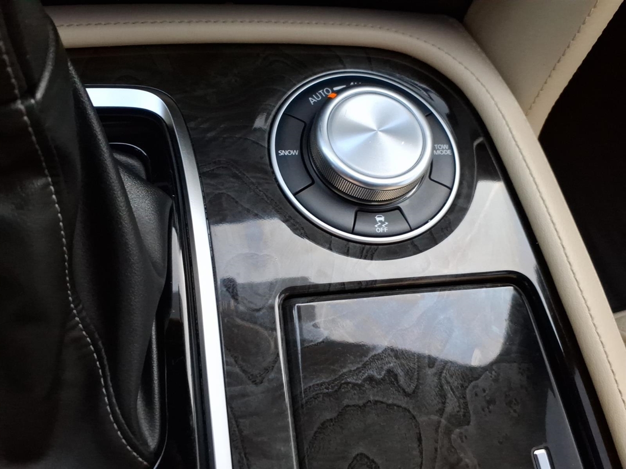 Infiniti QX80 SENSORY AWD 2023