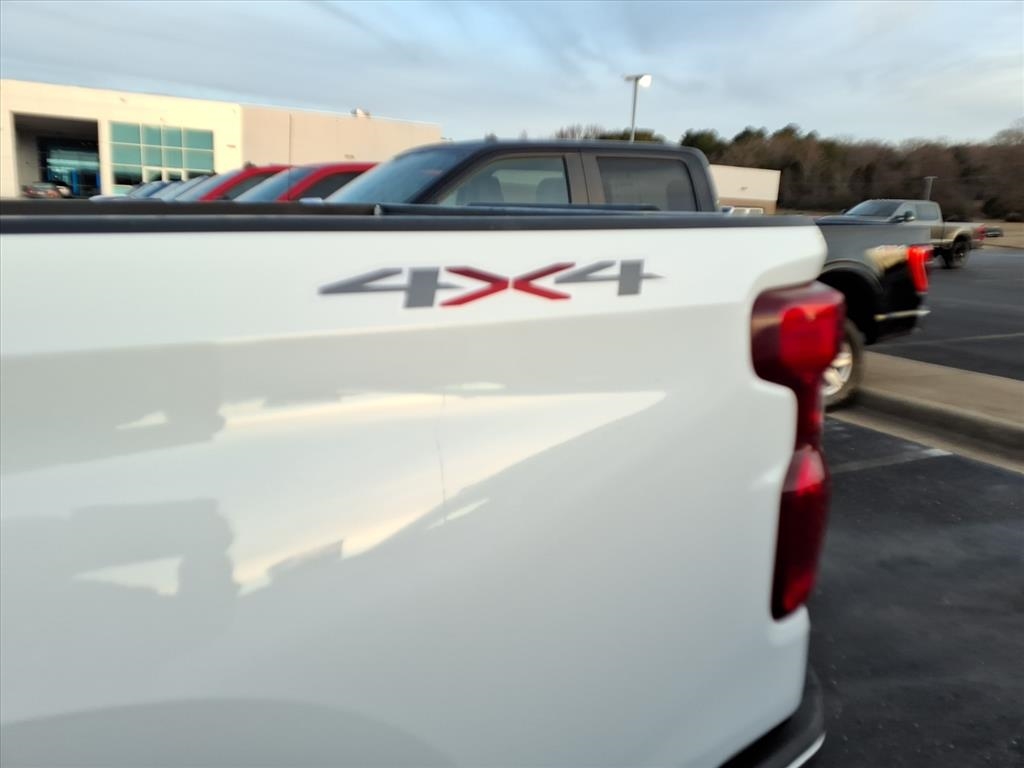 Chevrolet Silverado 1500  2020