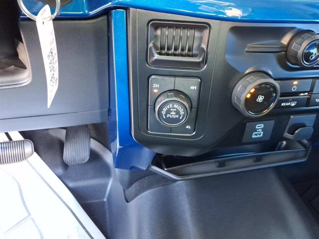 Ford F-150  2024
