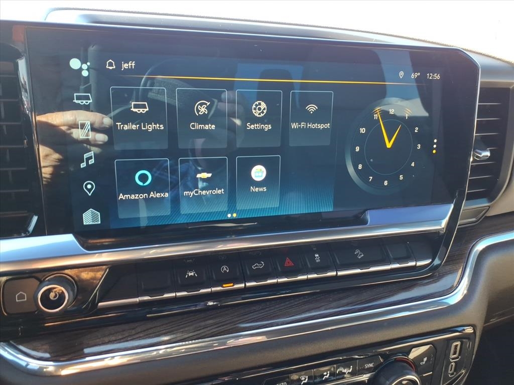 Chevrolet Silverado 1500  2023