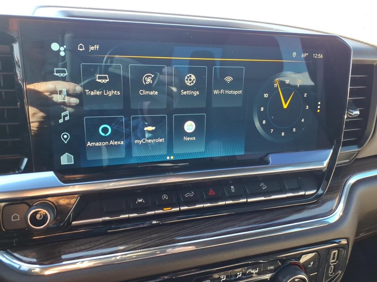 Chevrolet Silverado 1500  2023