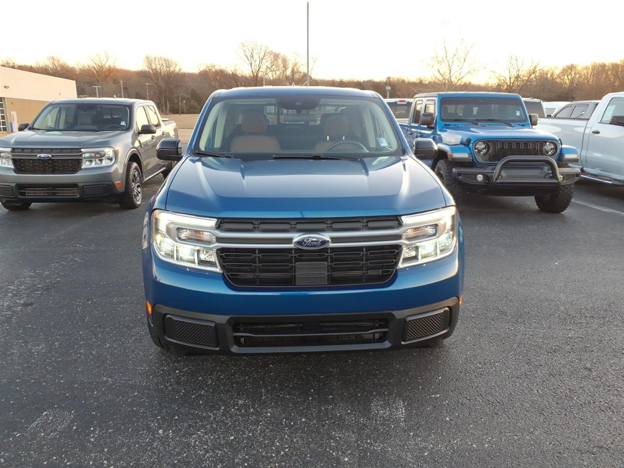 Used 2024 Ford Maverick Lariat with VIN 3FTTW8M38RRA05846 for sale in Little Rock