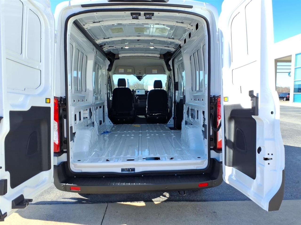 Ford Transit Cargo Van  2026