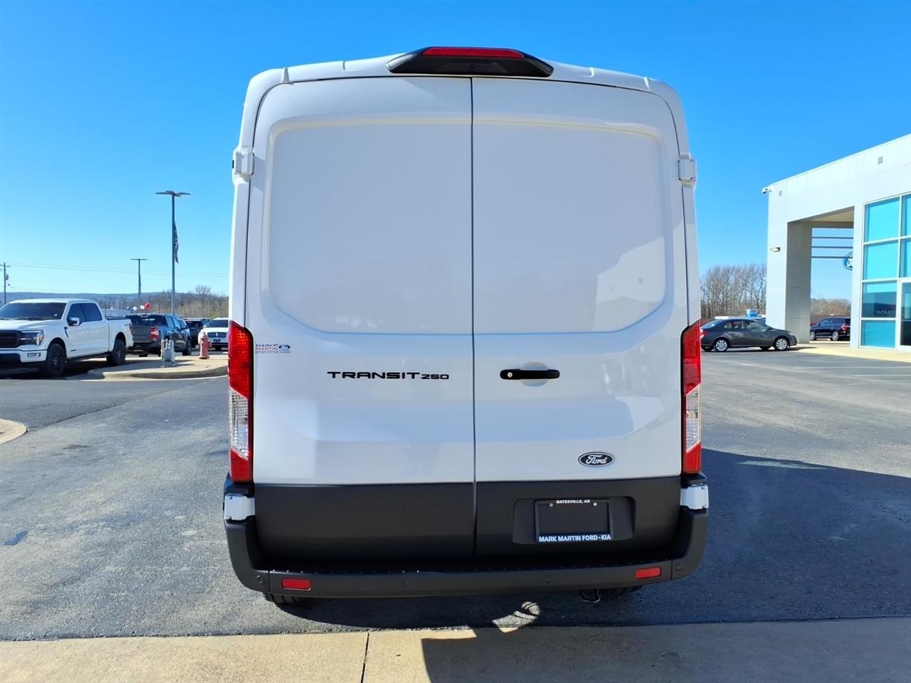Ford Transit Cargo Van  2026